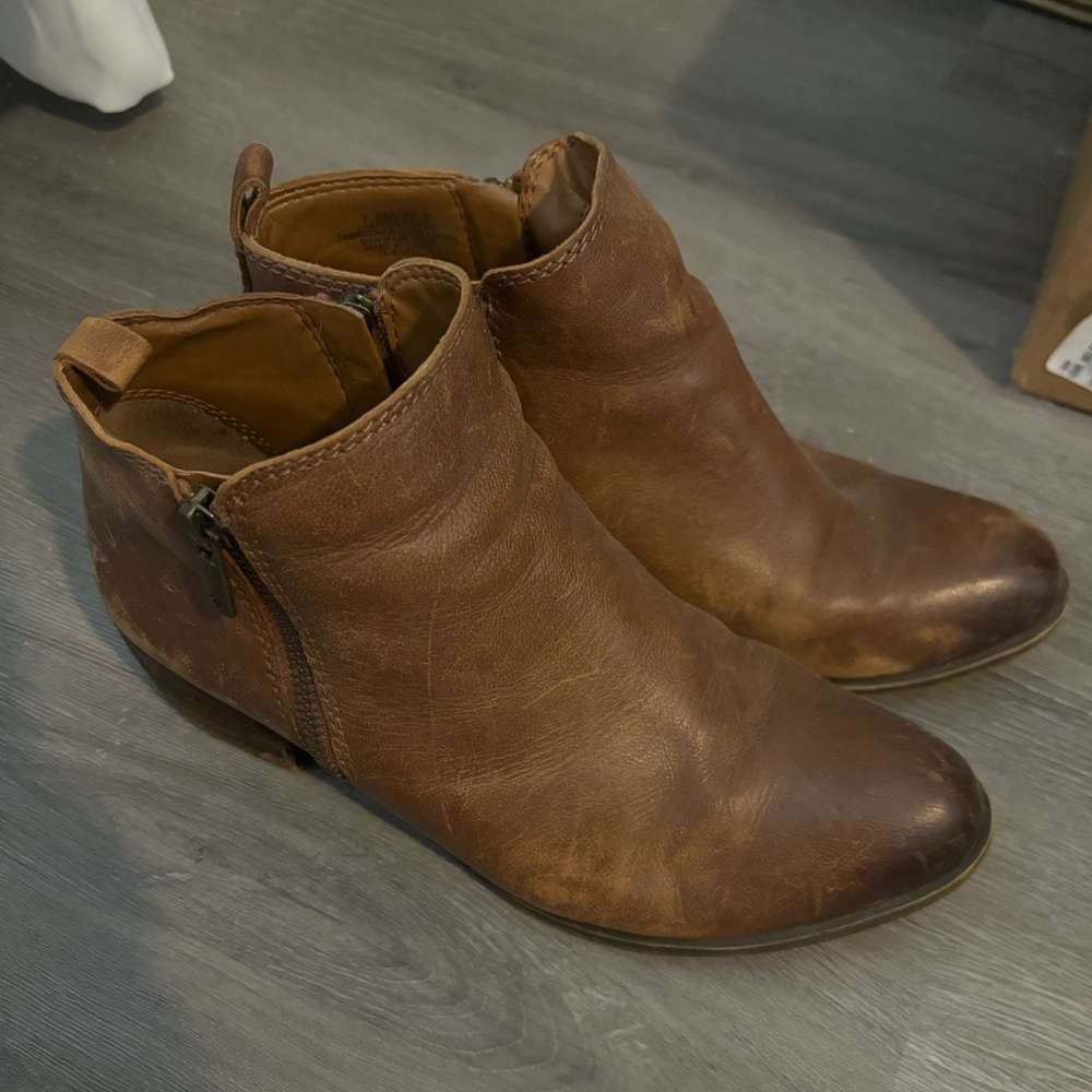 Ankle booties - Picture 2 of 2